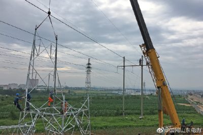 跨鐵路線(xiàn)路改造 留出距離保安全