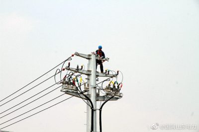 沂南供電公司完成10千伏高里配出線(xiàn)路建設