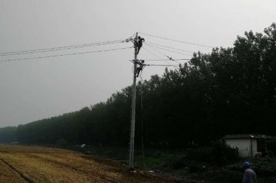 泗洪供電公司對陳?ài)?0千伏陳西166線(xiàn)進(jìn)行線(xiàn)路改造