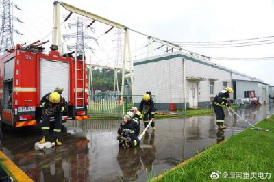 萬(wàn)州供電公司開(kāi)展變電站消防應急演練