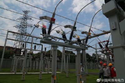 110千伏方家嶺變電站新投運的1號主變成功受電