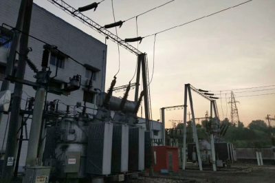 搶修110千伏安富變電站開(kāi)關(guān)故障導致多條線(xiàn)路失電