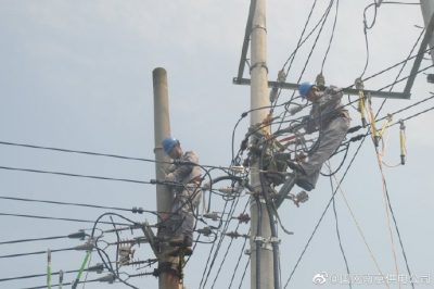 浦口區永寧街道張圩社區一二組臺區配網(wǎng)升級改造工程成功送電