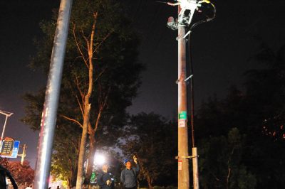 國網(wǎng)沂源縣供電公司夏夜消缺忙 客戶(hù)用電有保障