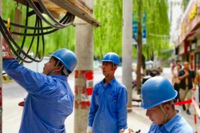 長(cháng)安區供電公司展開(kāi)高溫天氣用電設備特巡