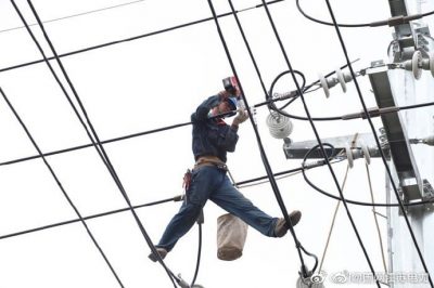 南豐鎮東沙乙線(xiàn)為10千伏線(xiàn)路遷移工程更換絕緣導線(xiàn)