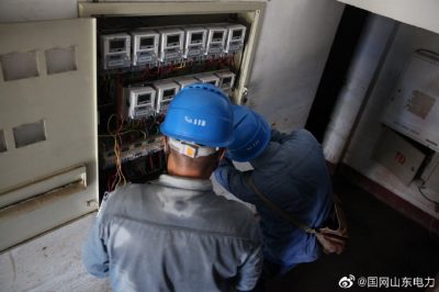 桓臺縣供電公司5個(gè)小時(shí)更換800余戶(hù)居民電表