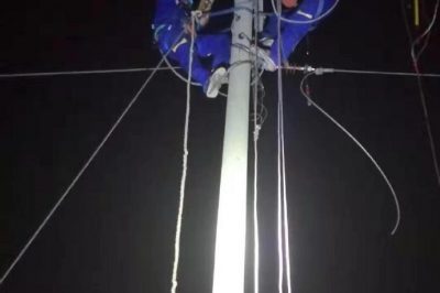 黃島區10千伏小口線(xiàn)023-024號桿處供電線(xiàn)路受到施工車(chē)輛剮蹭