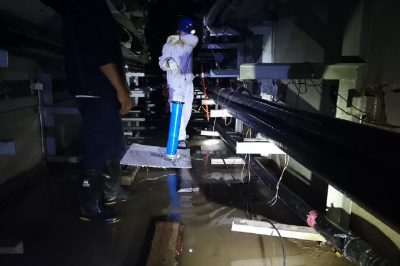電纜隧道內進(jìn)行朱河-子龍110千伏電纜外護套絕緣試驗