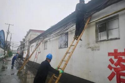 行唐縣供電公司低壓線(xiàn)路改造更換絕緣導線(xiàn)600米