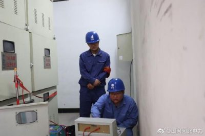 110千伏富村變電站設備進(jìn)行全面安全巡查