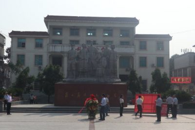現場(chǎng)保電值守 確保”不忘初心，牢記使命”主題教育啟動(dòng)儀式順利進(jìn)行