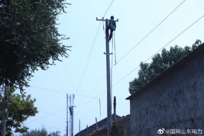 平原縣供電公司0.4千伏王佩于臺區進(jìn)行改造