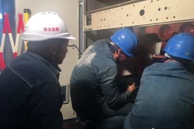 白柳變開(kāi)關(guān)柜防潮除濕綜合治理及設備例試工作