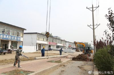 10千伏五金支線(xiàn)進(jìn)行施工改造升級