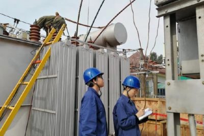 35千伏行唐變電站開(kāi)展設備巡視檢查
