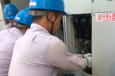 海寧市供電公司搭接箱變的高壓出線(xiàn)電纜