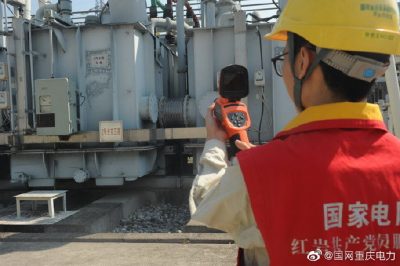巫溪供電公司在巫溪變電站開(kāi)展節前特巡工作