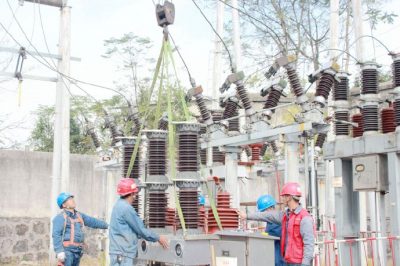 三甲35千伏變電站35千伏間隔擴建工程現場(chǎng)