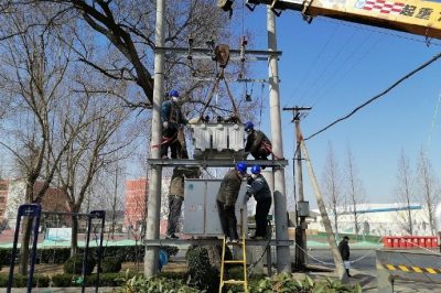 匯豐小區進(jìn)行增容改造 新增315變壓器
