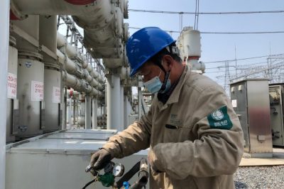 晉陵變220千伏GIS 設備進(jìn)行氣室壓力檢查
