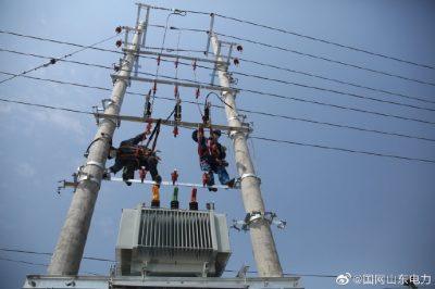 花園村2號臺區新增400千伏安變壓器一臺