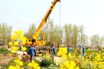 加快貧困村電網(wǎng)改造  決勝脫貧攻堅戰