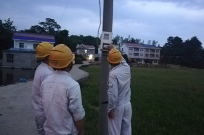 電力員工夜查發(fā)現高掛抽水竊電一處
