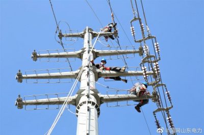 榮成市供電公司對35千伏廠(chǎng)古線(xiàn)進(jìn)行線(xiàn)路遷移改造
