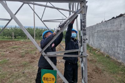 110千伏線(xiàn)路鐵塔基礎焊接