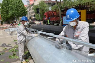 高溫奮戰10千伏線(xiàn)路升級改造任務(wù)