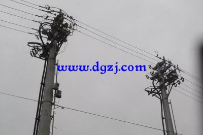 電力電桿離民宅應該有多遠？