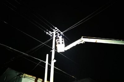 連夜搶修10千伏線(xiàn)路停電故障