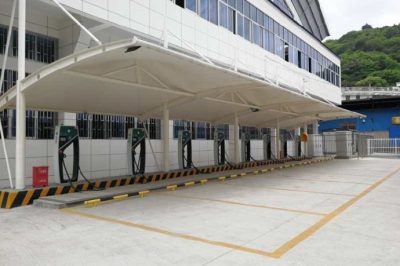 借力“新基建”東風(fēng) 充電樁建設按下“加速鍵”