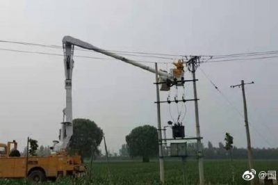 帶電作業(yè)本領(lǐng)強，客戶(hù)用電有保障