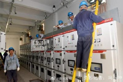 在嘉興市秀洲國家高新區一家企業(yè)配電房安裝施工