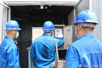 國網(wǎng)東阿縣供電公司重點(diǎn)巡視配電室、開(kāi)閉所配備的排水泵、發(fā)電機等設備