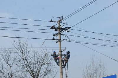 改造低壓線(xiàn)路 提升客戶(hù)用電質(zhì)量