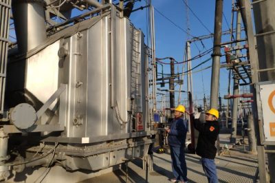 220千伏衡水變電站設備區進(jìn)行全面巡視及紅外測溫工作